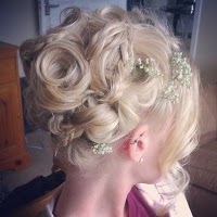 Jodie A Smith Beautiful Wedding Makeup and Hair Styling 1076841 Image 3